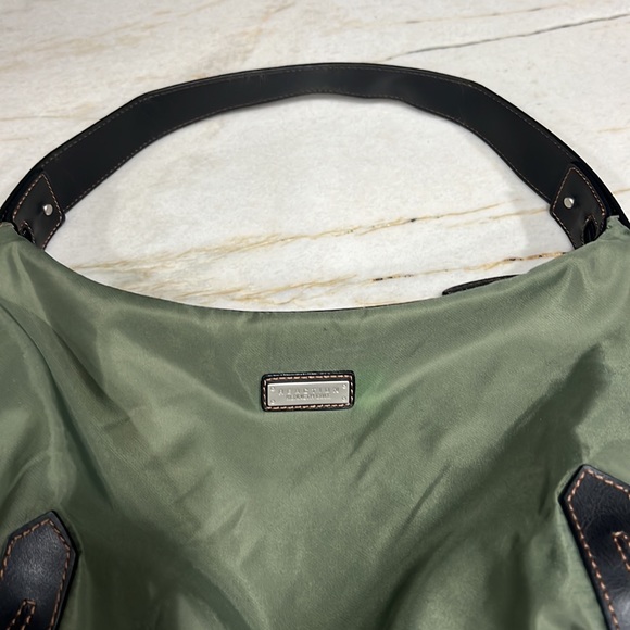 KENNETH COLE REACTION HOBO BAG - Picture 2 of 10